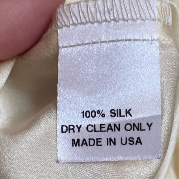 Amanda Uprichard 100% Silk Blouse Size Small - Picture 2 of 8